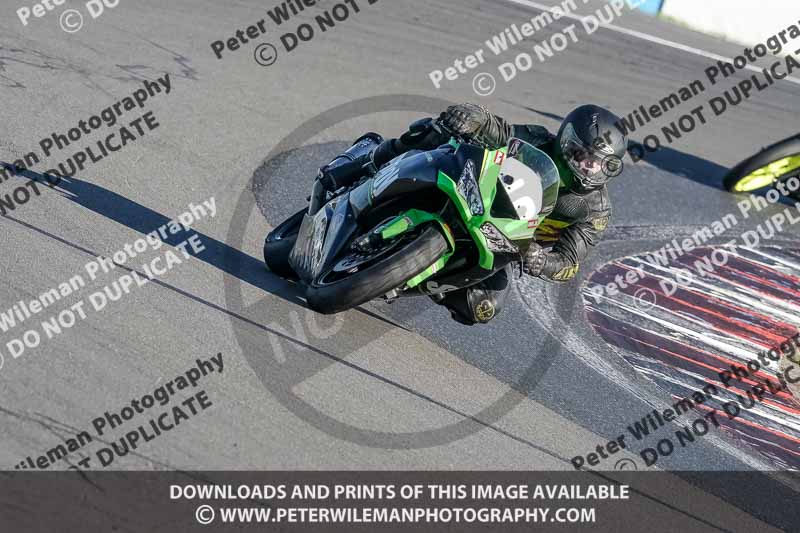 donington no limits trackday;donington park photographs;donington trackday photographs;no limits trackdays;peter wileman photography;trackday digital images;trackday photos